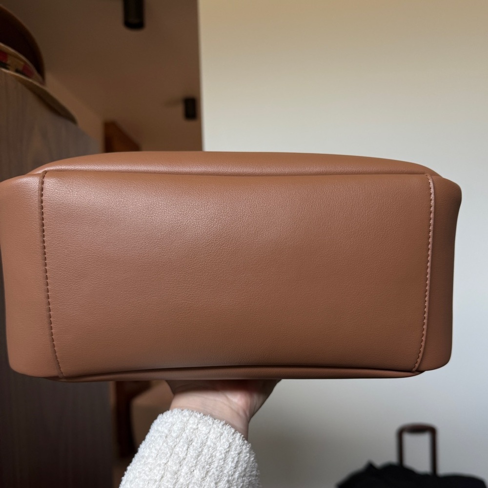 Designer inspired hobo bag - Picture 7 of 10